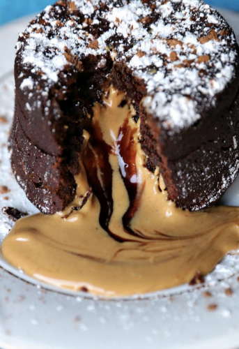 Lava Cakes Recipes - The Modern East