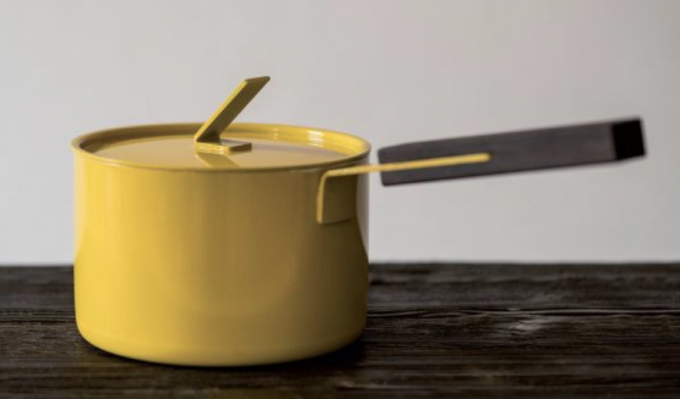 the modern east - food - essential cookware 